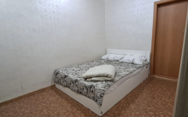 Na Artilleriyskoy Flat