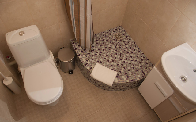 Апартаменты студия 4 Исполкомская 4-6