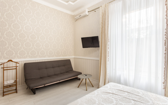 Cathedral Square 1 Apartments