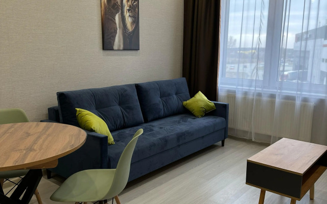 Na Zavelichenskoy Ulitse 24 Flat