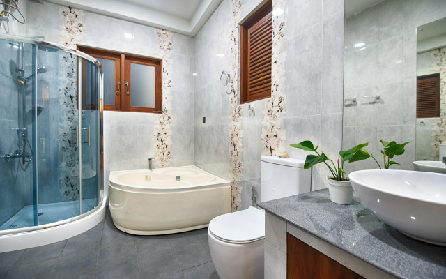 Calypso Sunset Beach Boutique Hotel