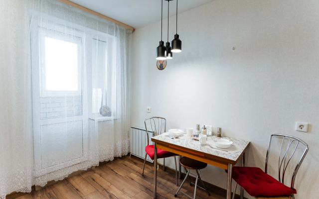 Uyutnaya S Dizaynerskim Remontom V Novom Dome Flat