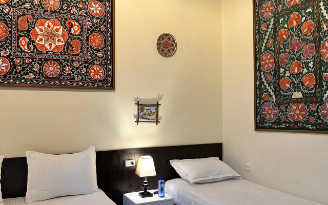 Al Bukhari Hotel Guest house