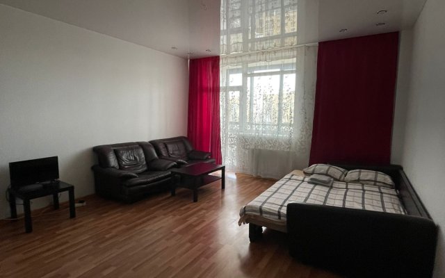 Apartamenty Na 8 Marta 190 Koloss