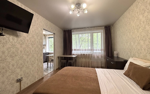 BestHome Idealnaya Kravtira Dlya Komandirovok Do 6 Gostey Flat