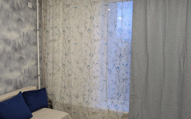 Studiya u Metro Prospekt Pobedy Flat