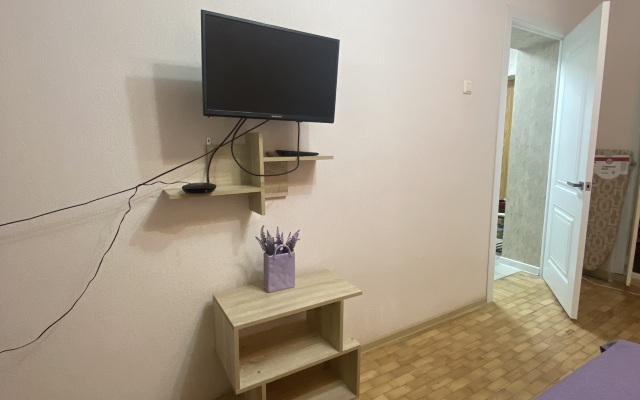 V Zheleznovodske Flat