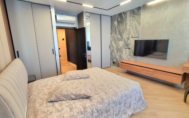 Elitnye Tryohkomnatnye Dizaynerskiye Na Volochaevskaya 87 Apartments