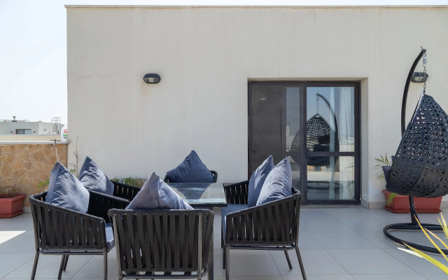 Settle Inn Sodic Eastown Studio Apartment