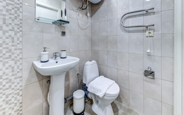Mini-Hotel Living Quarters