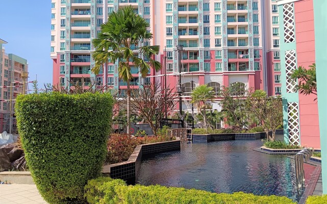 Grande Caribbean Condo Apartments