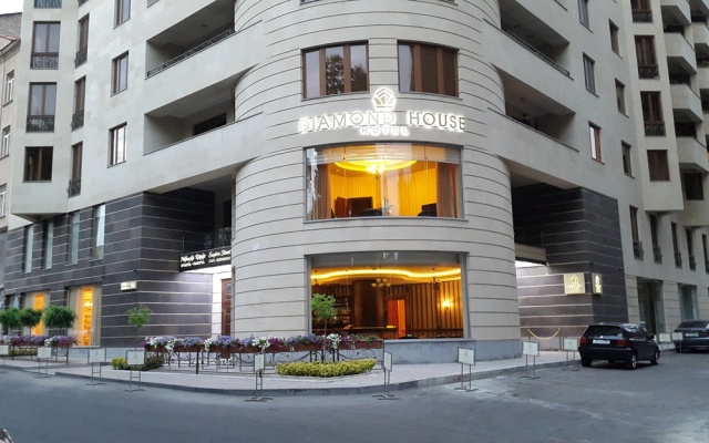 Diamond Hotel