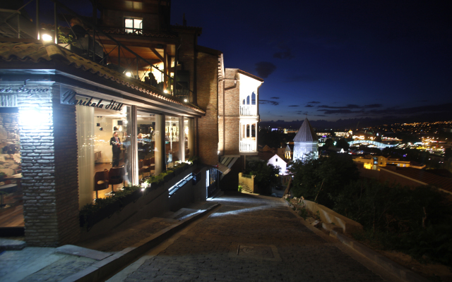 Citadel Narikala Hotel