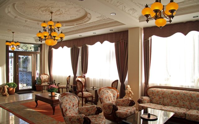 Basileus Hotel
