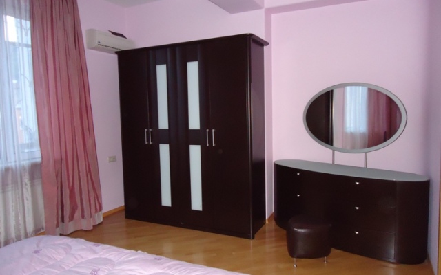 Verahause Apartment In Tbilisi