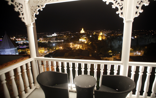 Citadel Narikala Hotel