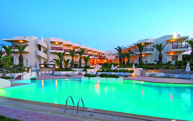 Santa Marina Beach Hotel