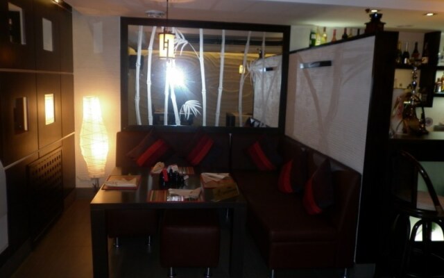 Отель Бизнес-отель Космос