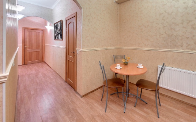Nevsky Ryad Hotel