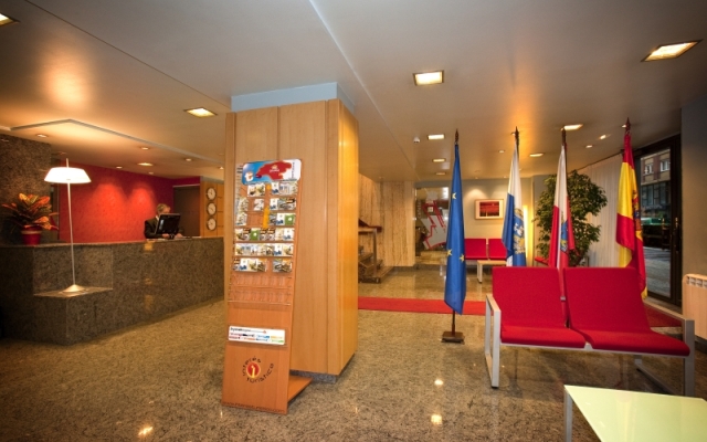 Отель City House Alisas Santander