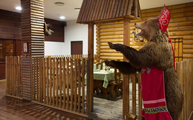 Susanin Park Hotel