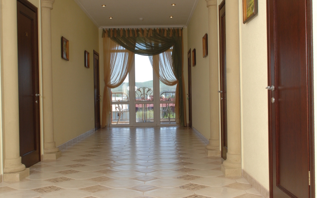Favorit Guest House