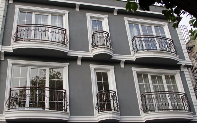 Basileus Hotel
