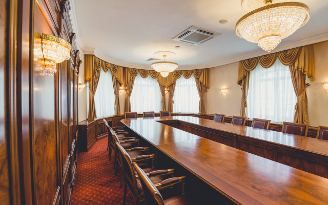 Отель Заповедник Лесное