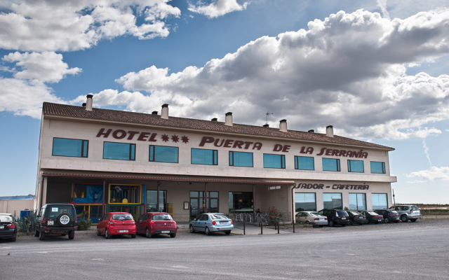 Puerta de la Serrania Hotel