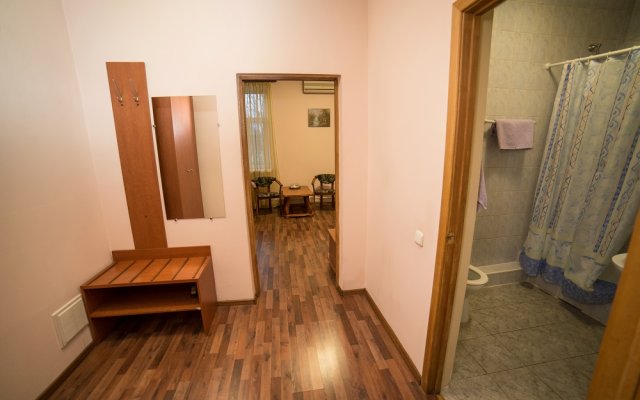 Tri Zvezdi Mini Hotel