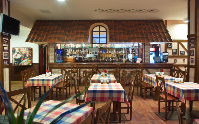 Susanin Park Hotel