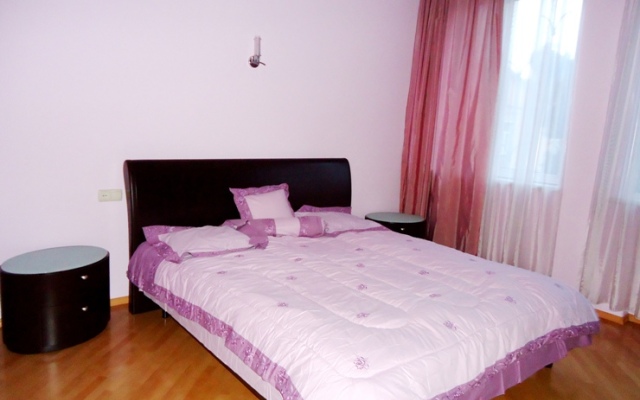 Verahause Apartment in Tbilisi