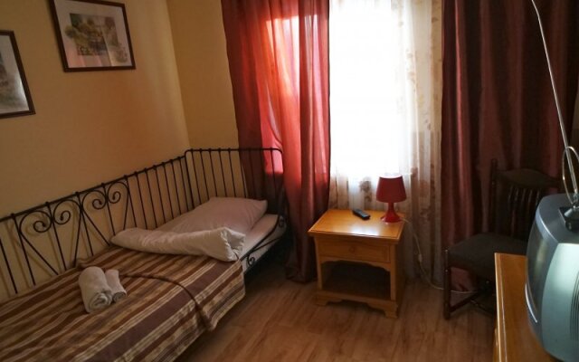 Helen's Home Guest house