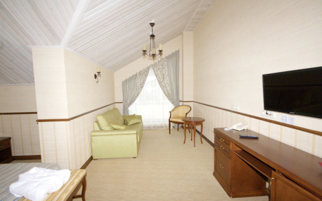 Tsarskaya Ohota Club-Hotel