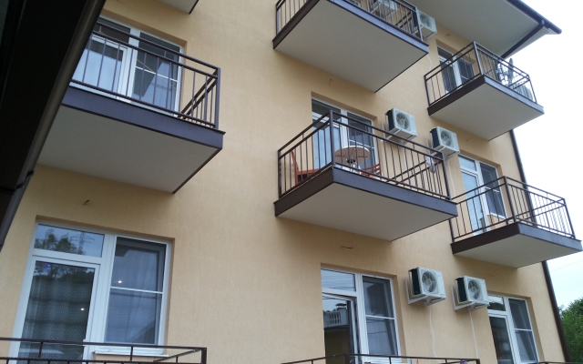 Uyutnyij Prichal Hotel