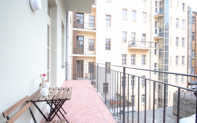 Manesova Apartment