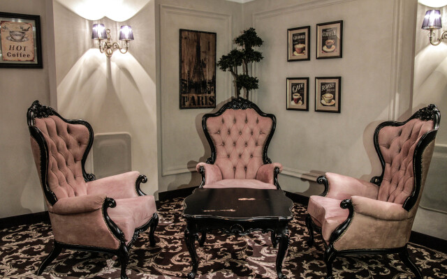 Royal Plaza Hotel