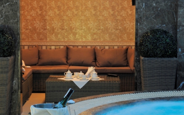 Nobilis Hotel