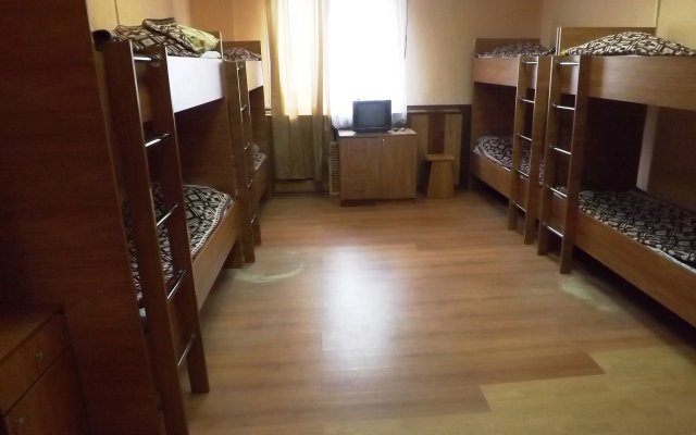 Agat in Sredne-Moskovskaya hostel