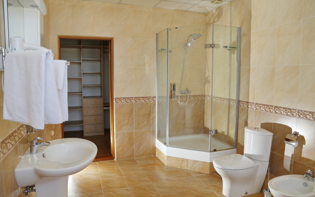 Pioner Mini-Hotel