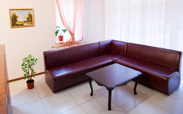 Dobrye Traditsii Hotel