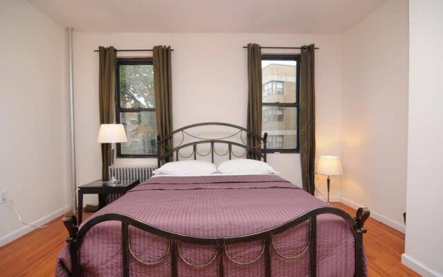 Brooklyn Arthouse Deluxe Apartments