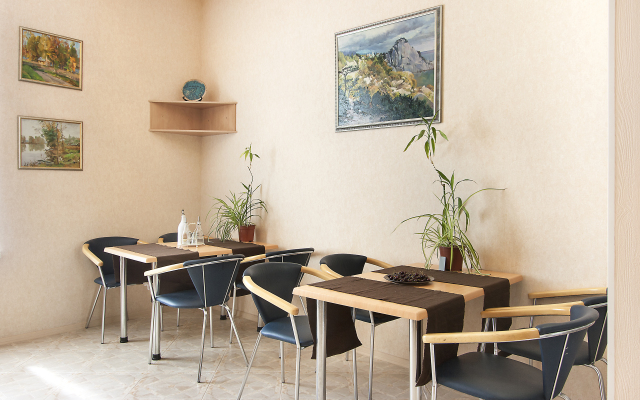 Na Kropivnitskogo Mini-Hotel