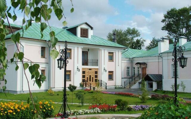 Pushkarskaya Sloboda Resort