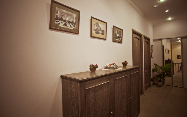 Kholstomer Hotel