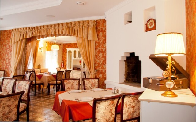 Yurievo Podvorye Hotel