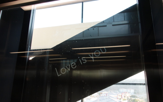 Love You Hotel