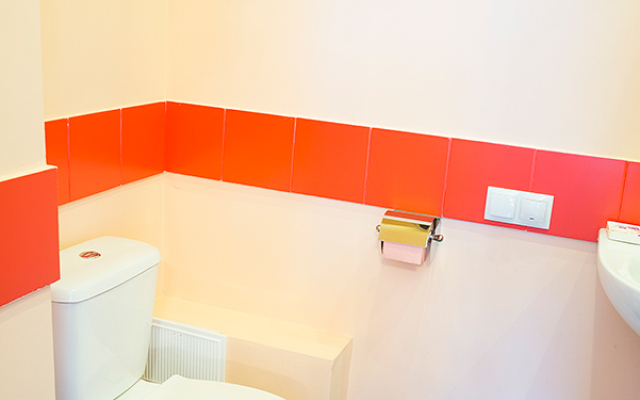 Red Mini-Hotel