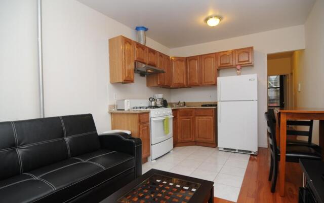 Brooklyn Arthouse Deluxe Apartments