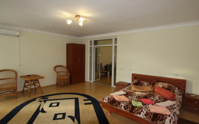 Eva Hotel